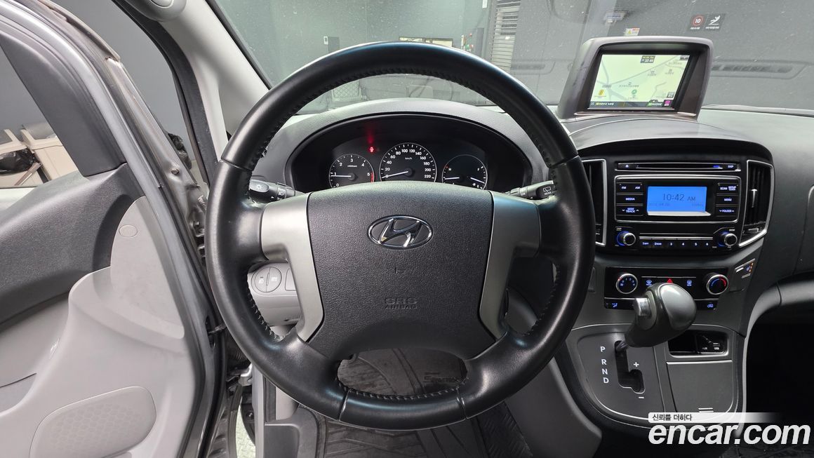 Hyundai Starex 2021