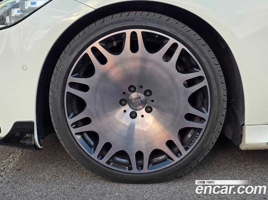 Mercedes-Benz S-Class 2021