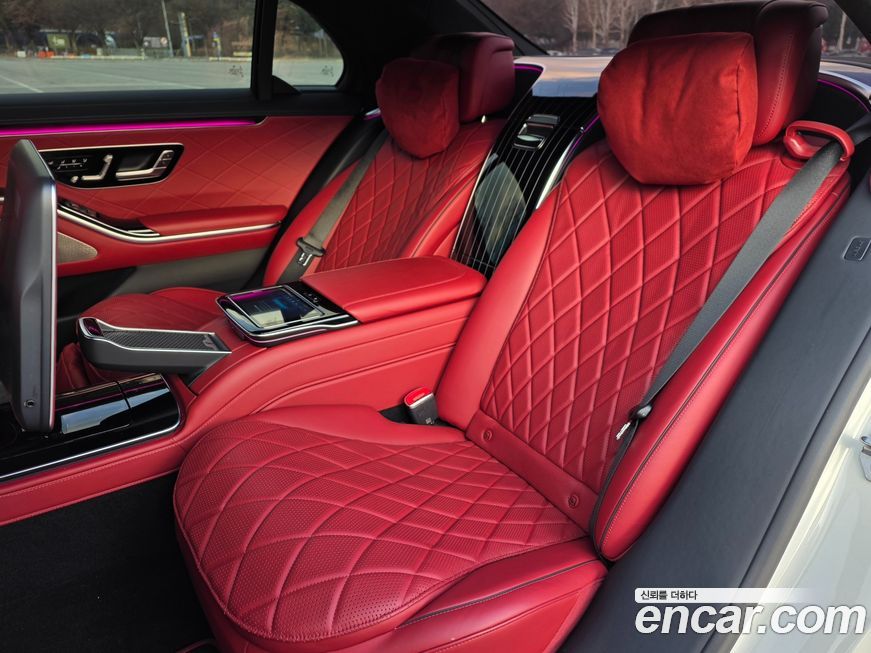 Mercedes-Benz S-Class 2021