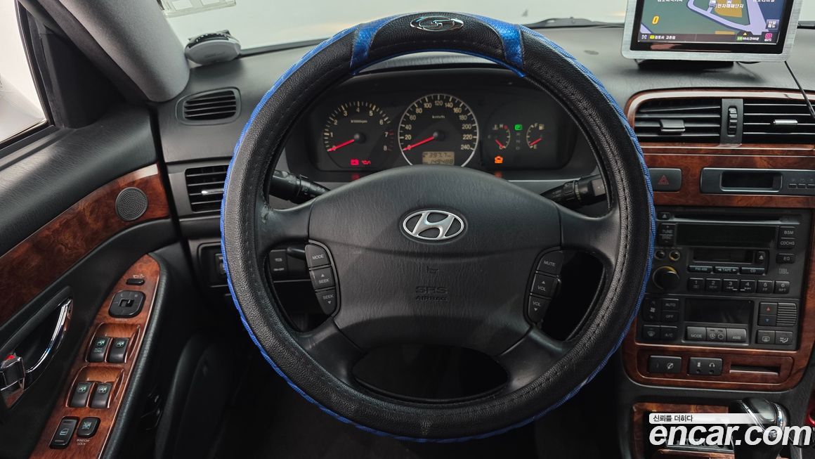 Hyundai Grandeur 2005