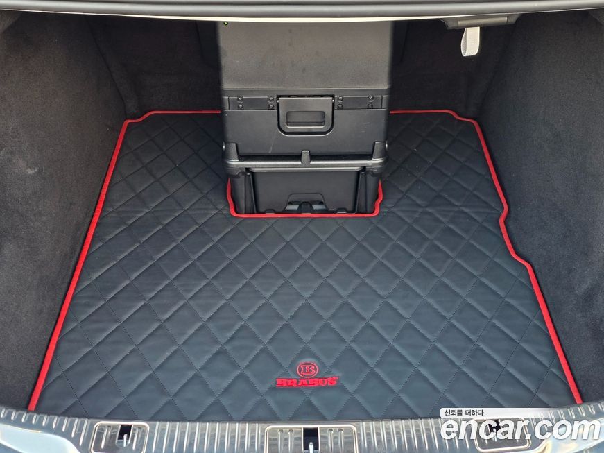 Mercedes-Benz S-Class 2021