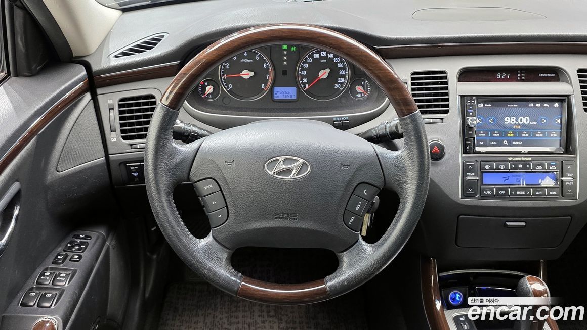 Hyundai Grandeur 2009