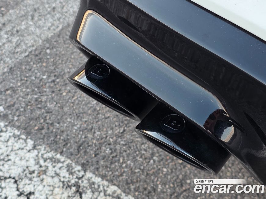 Mercedes-Benz S-Class 2021