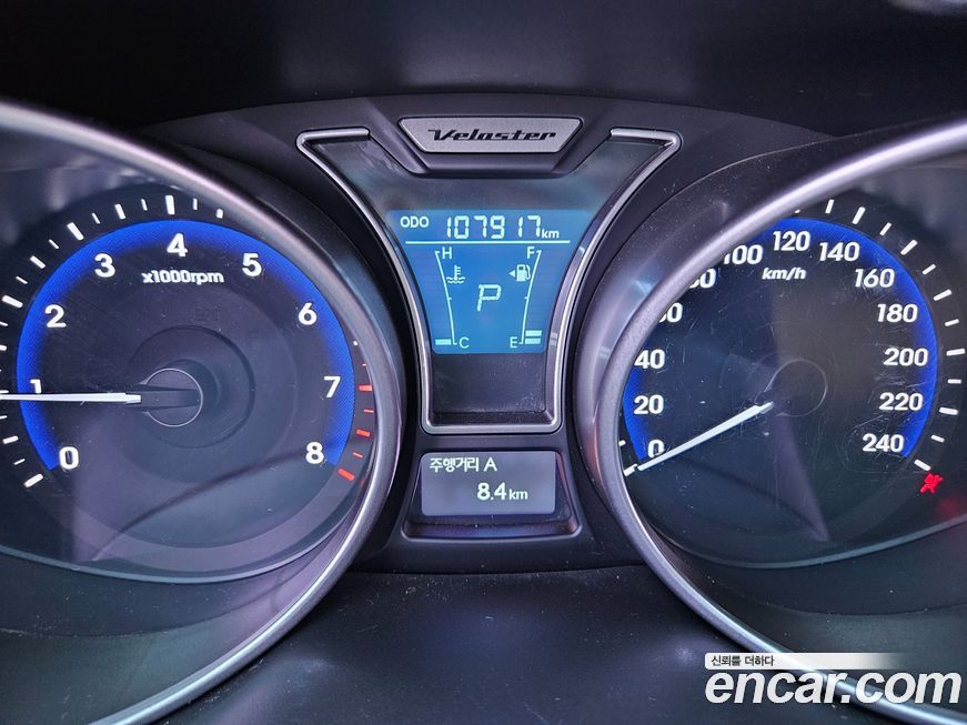 Hyundai Veloster 2012