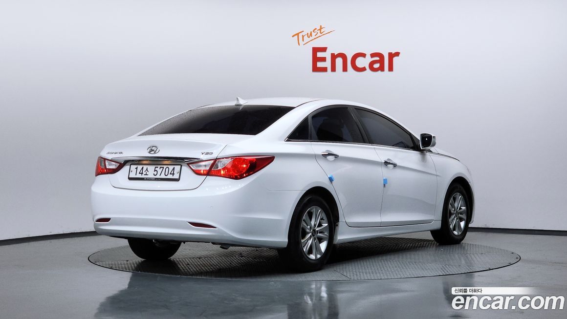 Hyundai Sonata 2012
