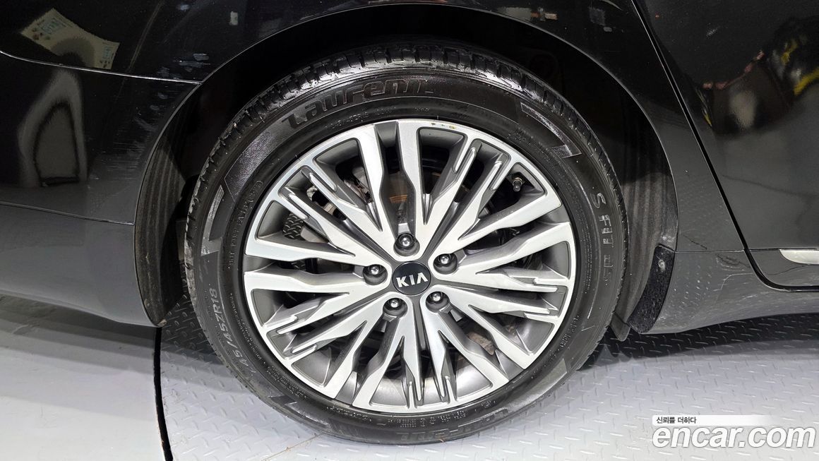 Kia K7 2020