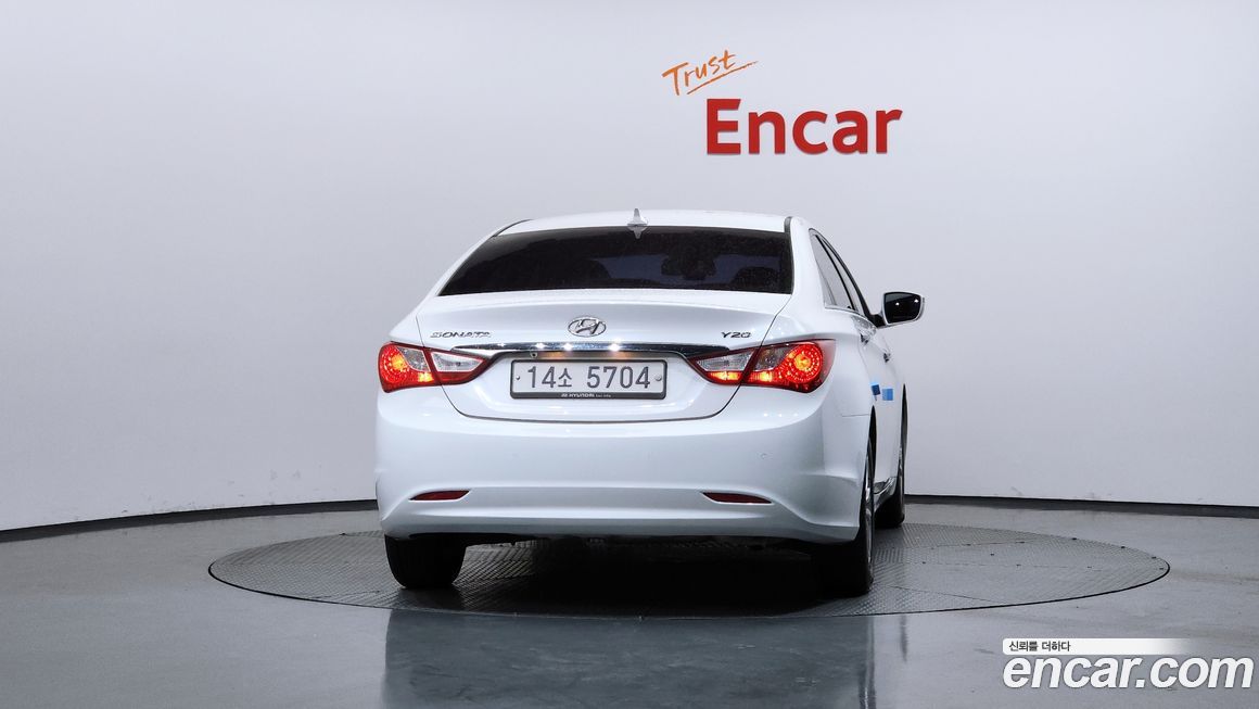 Hyundai Sonata 2012