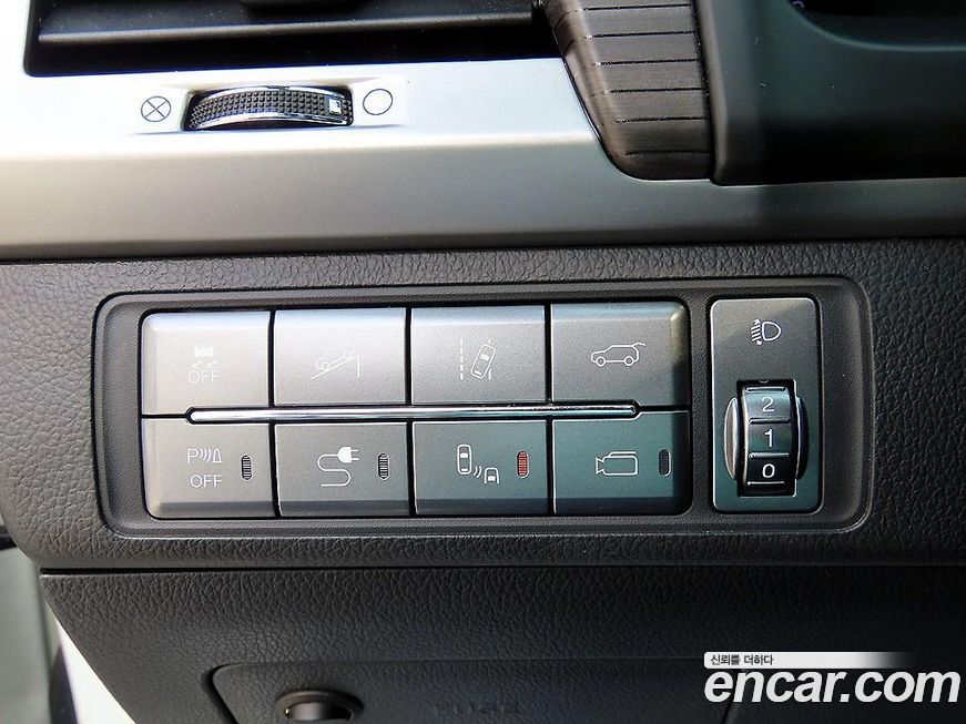 KG_Mobility_Ssangyong Rexton 2018