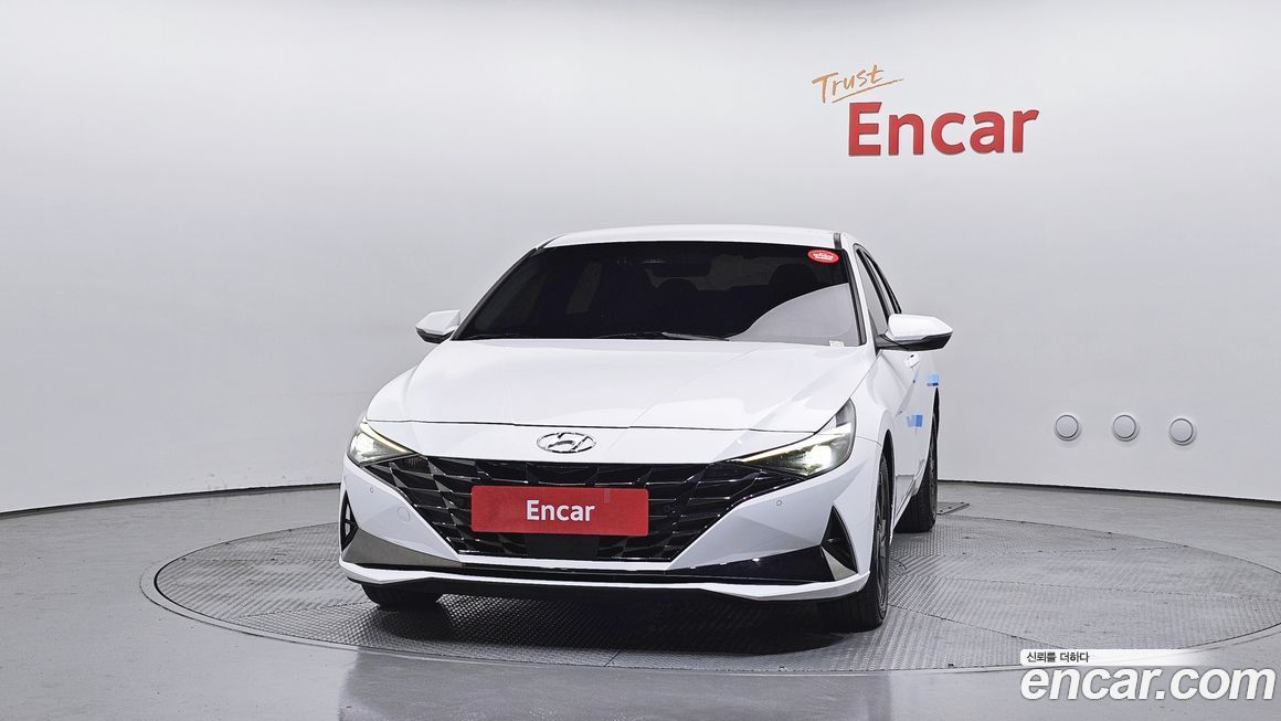 Hyundai AVANTE 2022