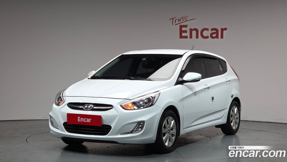 Hyundai Accent 2015