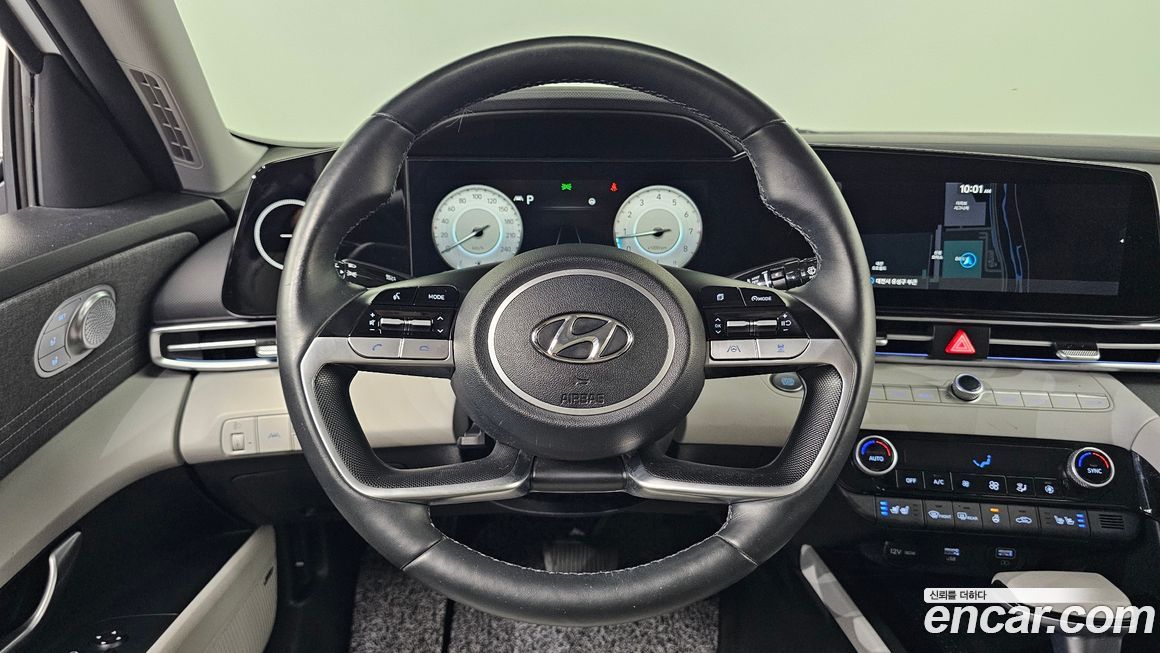 Hyundai AVANTE 2022