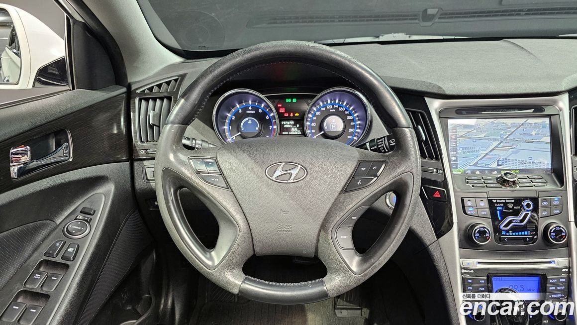 Hyundai Sonata 2012