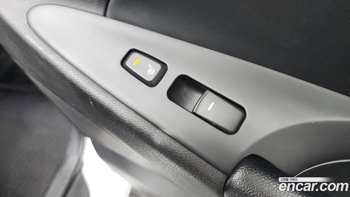Hyundai Sonata 2012