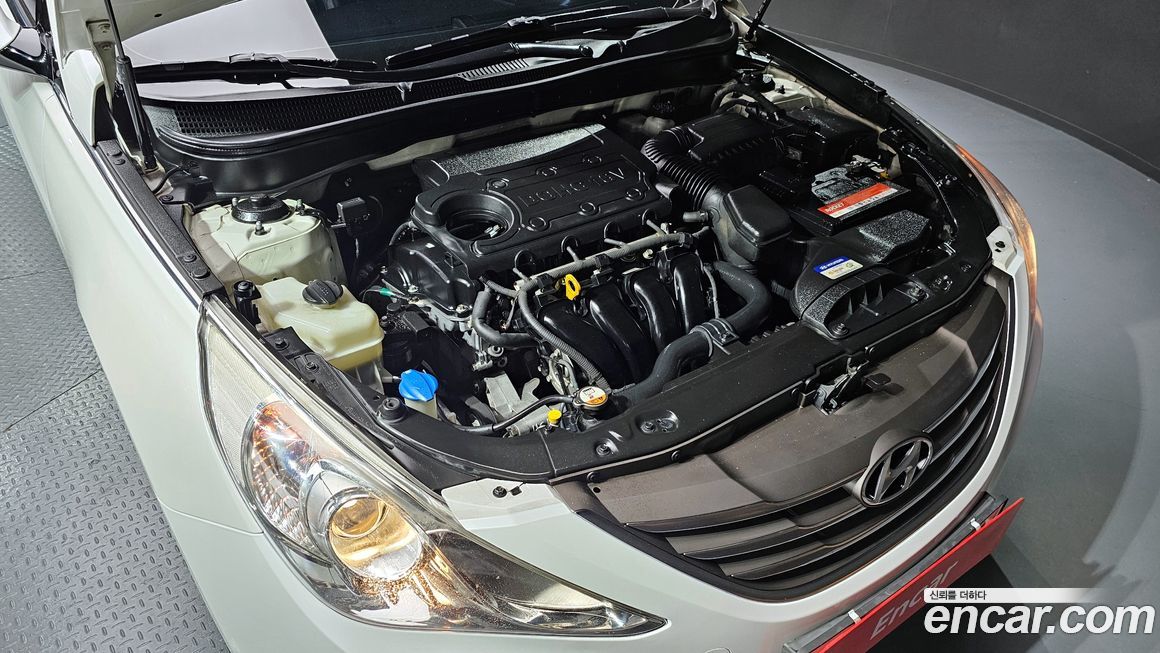 Hyundai Sonata 2012