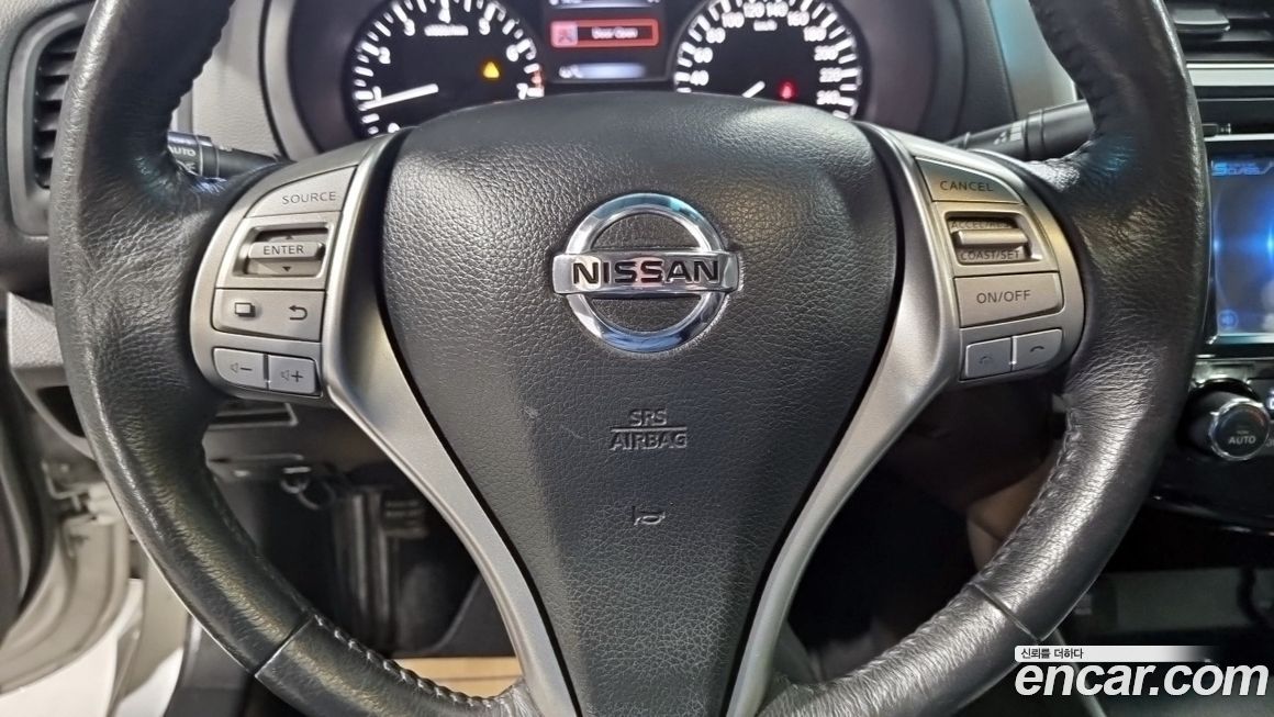 Nissan Altima 2015