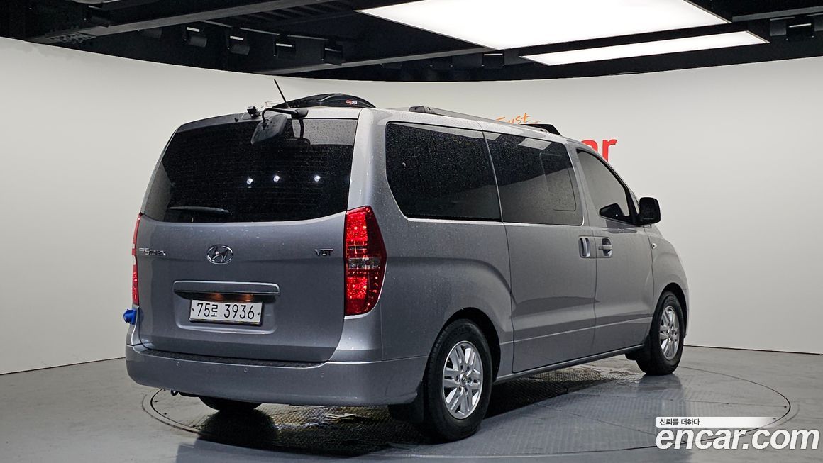 Hyundai Starex 2017