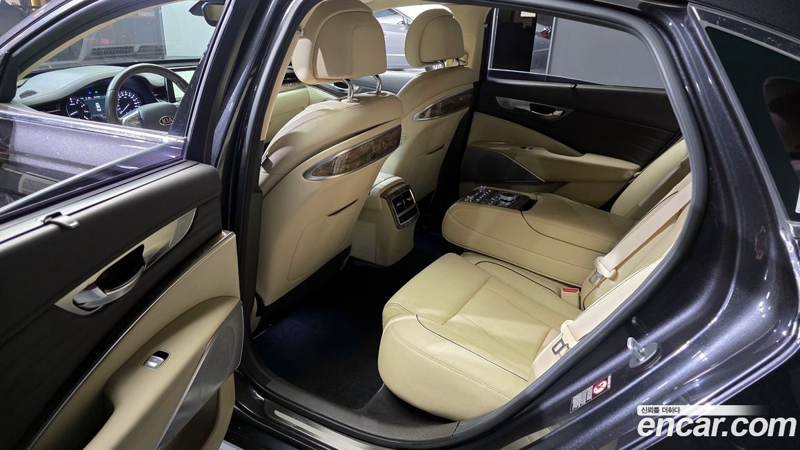 Kia K9 2019