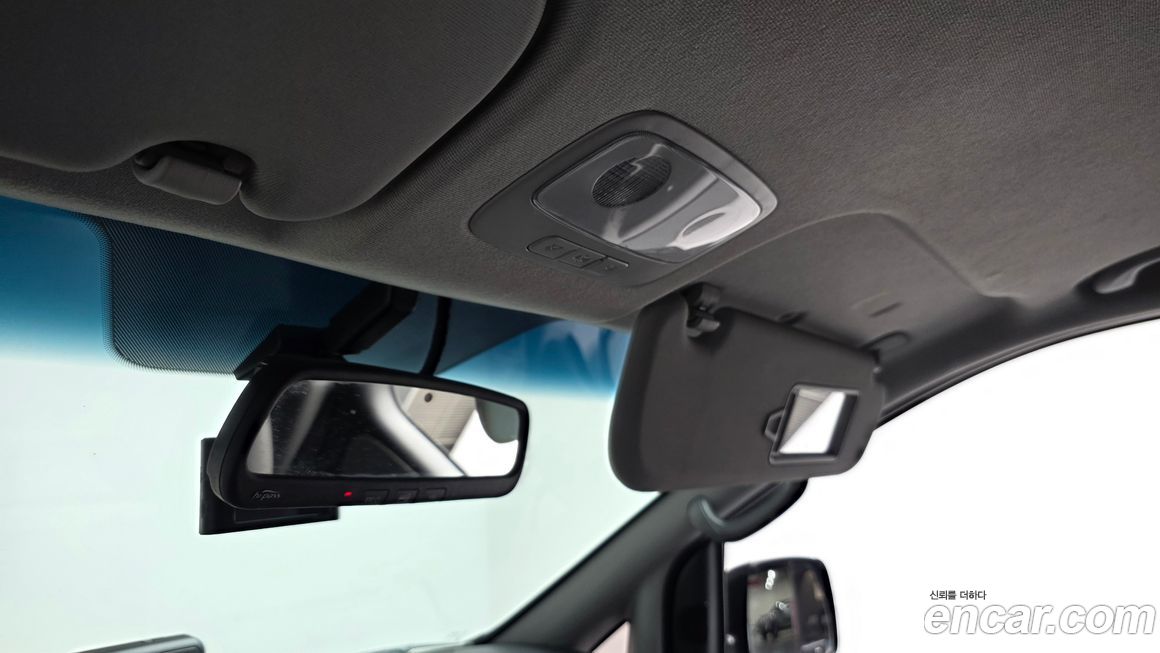 Hyundai Starex 2016
