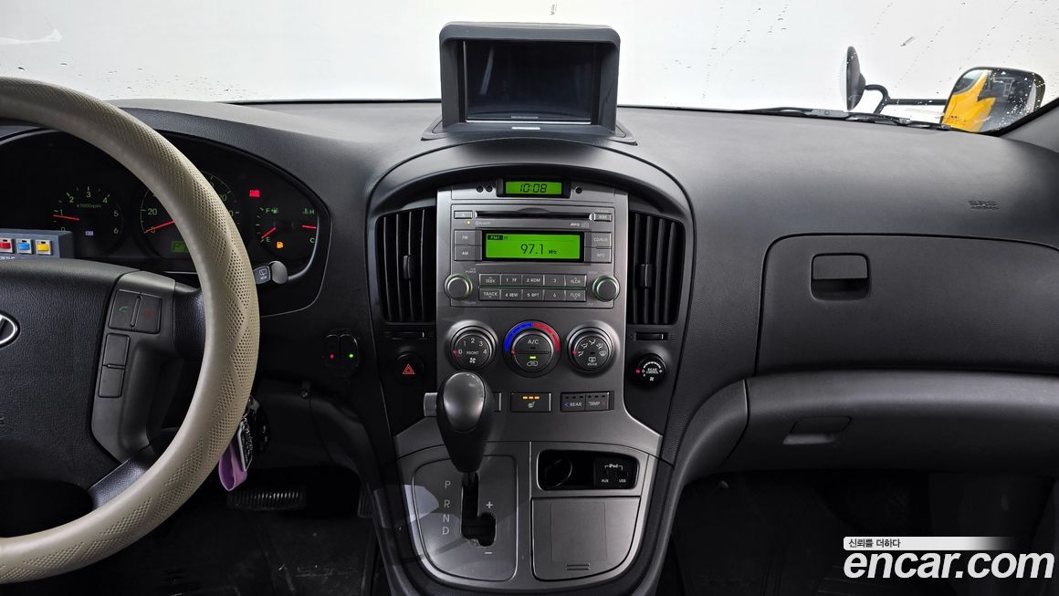 Hyundai Starex 2015