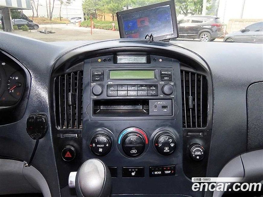 Hyundai Starex 2016