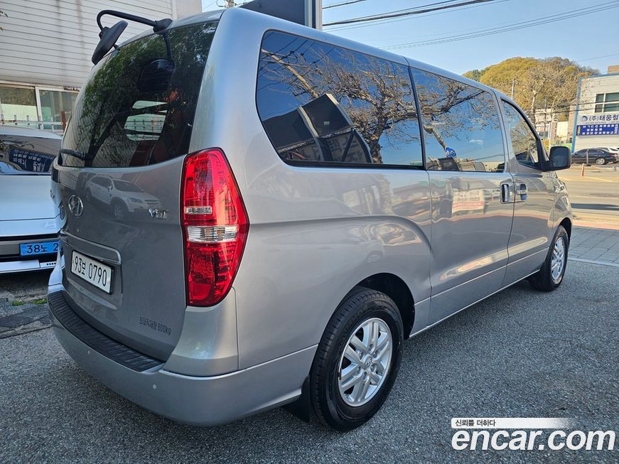 Hyundai Starex 2018