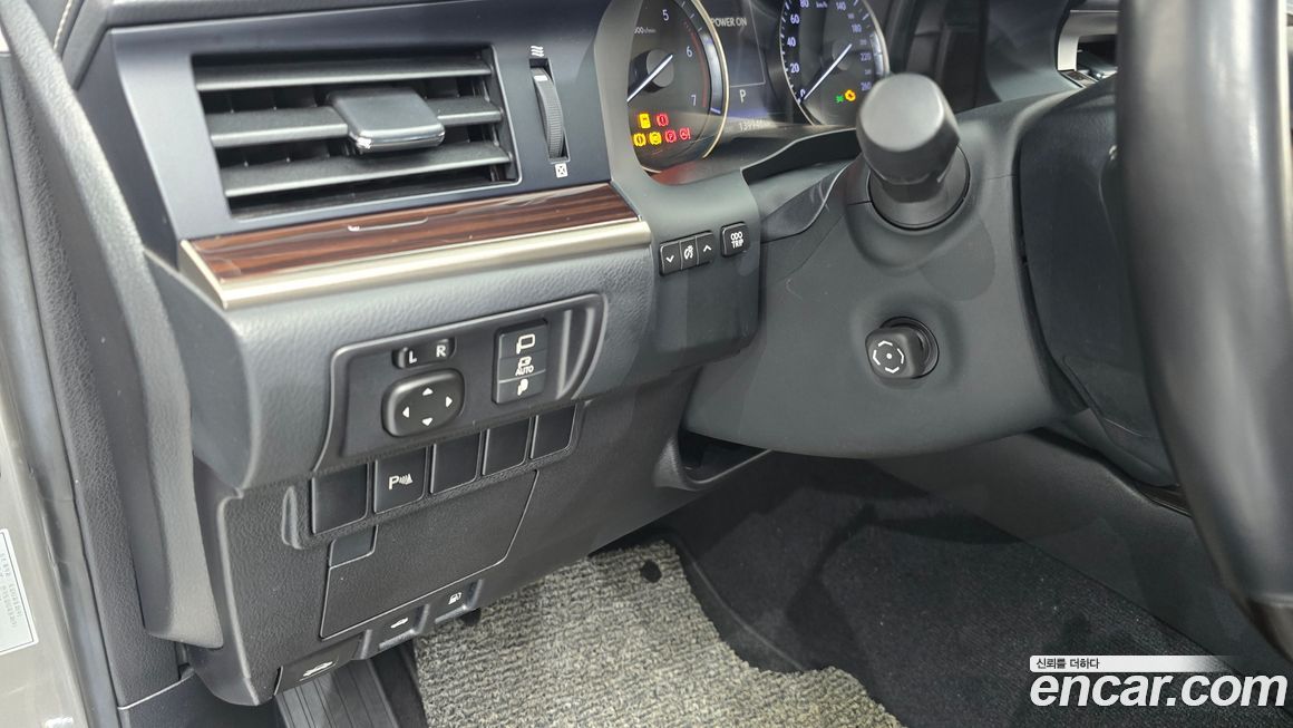 Lexus ES 2018