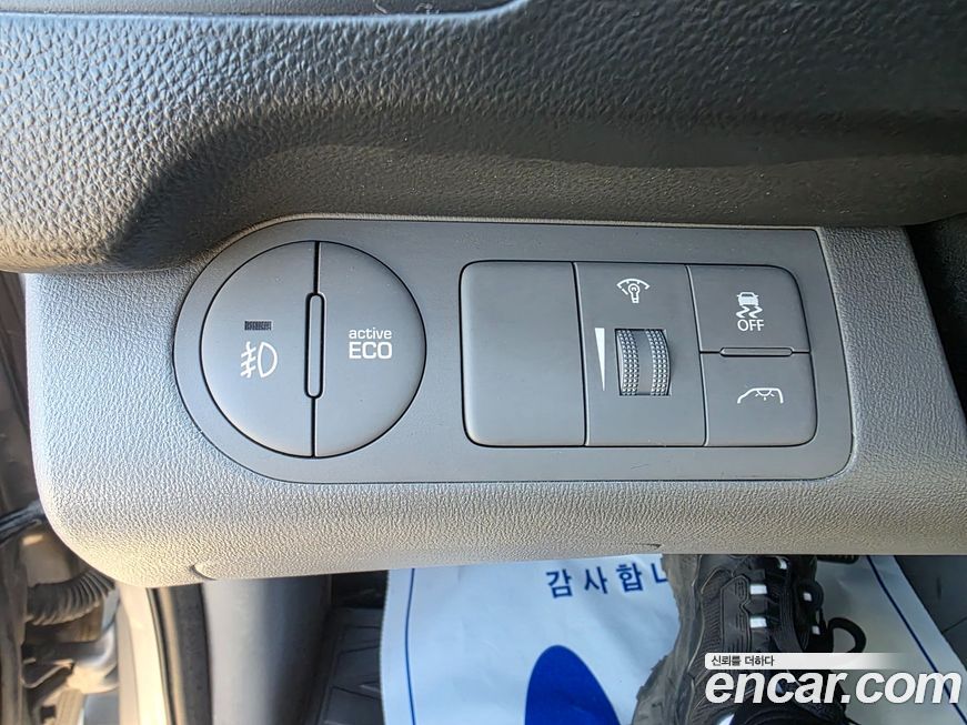 Hyundai Starex 2016