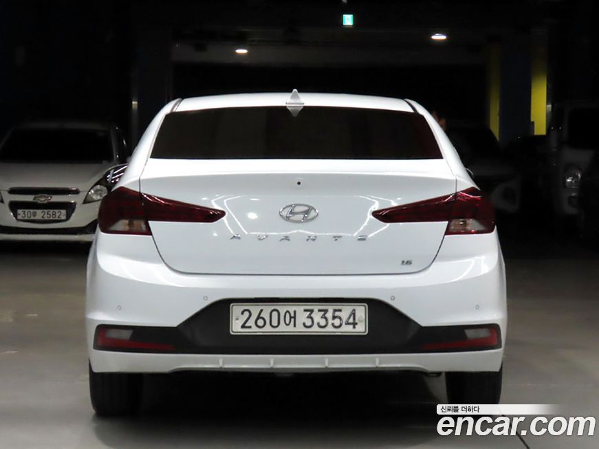 Hyundai AVANTE 2020