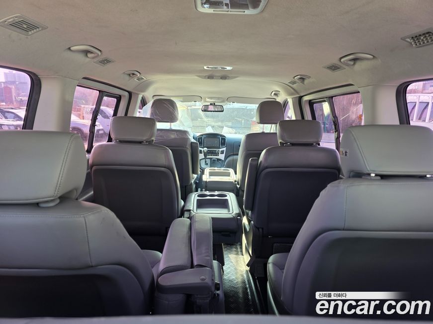 Hyundai Starex 2016