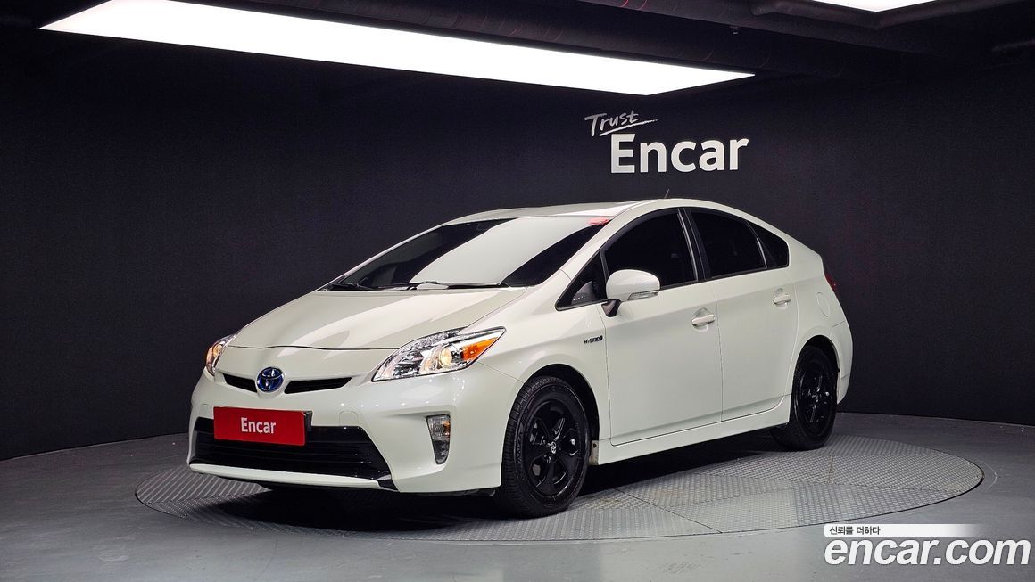 Toyota Prius 2014
