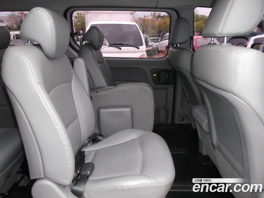 Hyundai Starex 2019