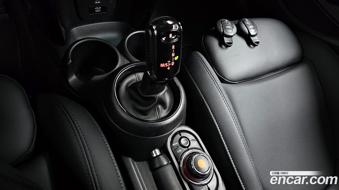 Mini Cooper 2021