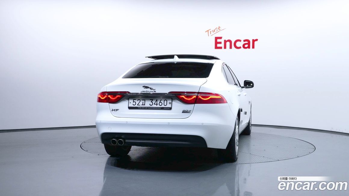 Jaguar XF 2018