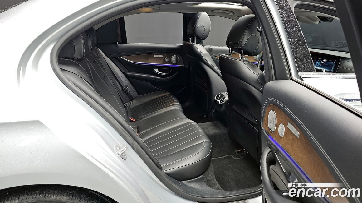 Mercedes-Benz E-Class 2018