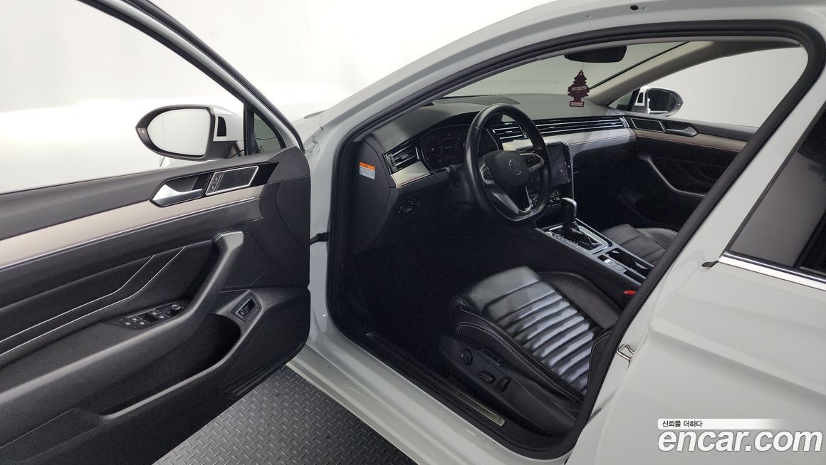 Volkswagen Passat 2022