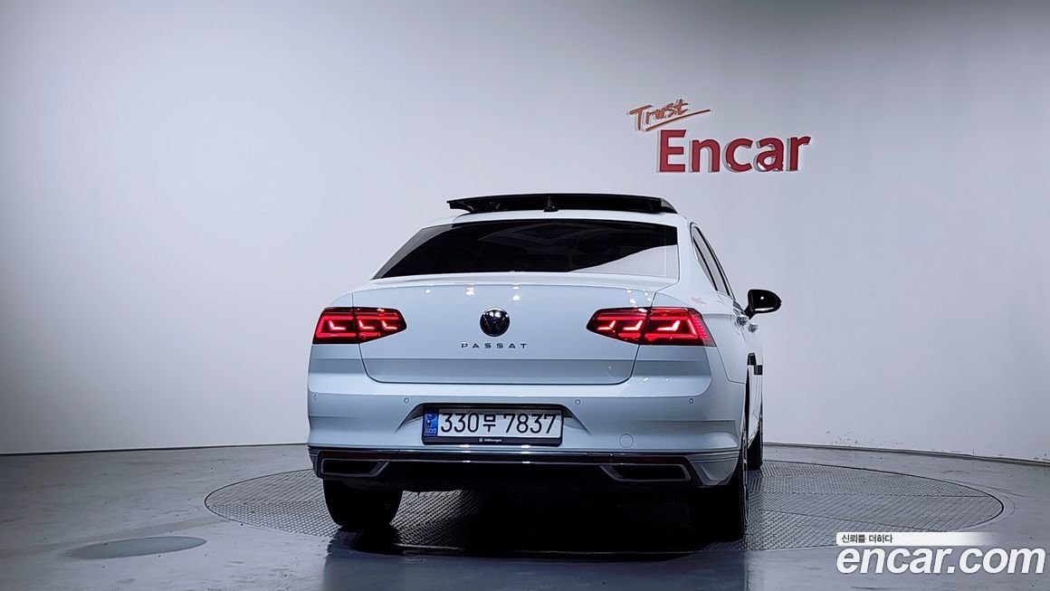 Volkswagen Passat 2022