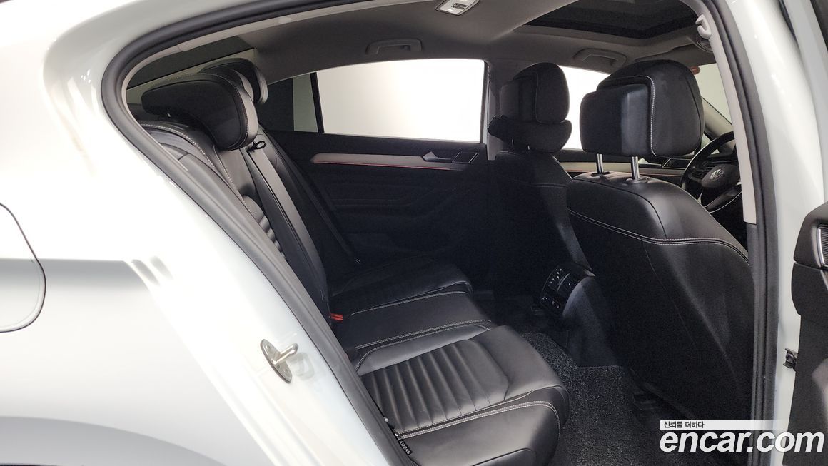 Volkswagen Passat 2022