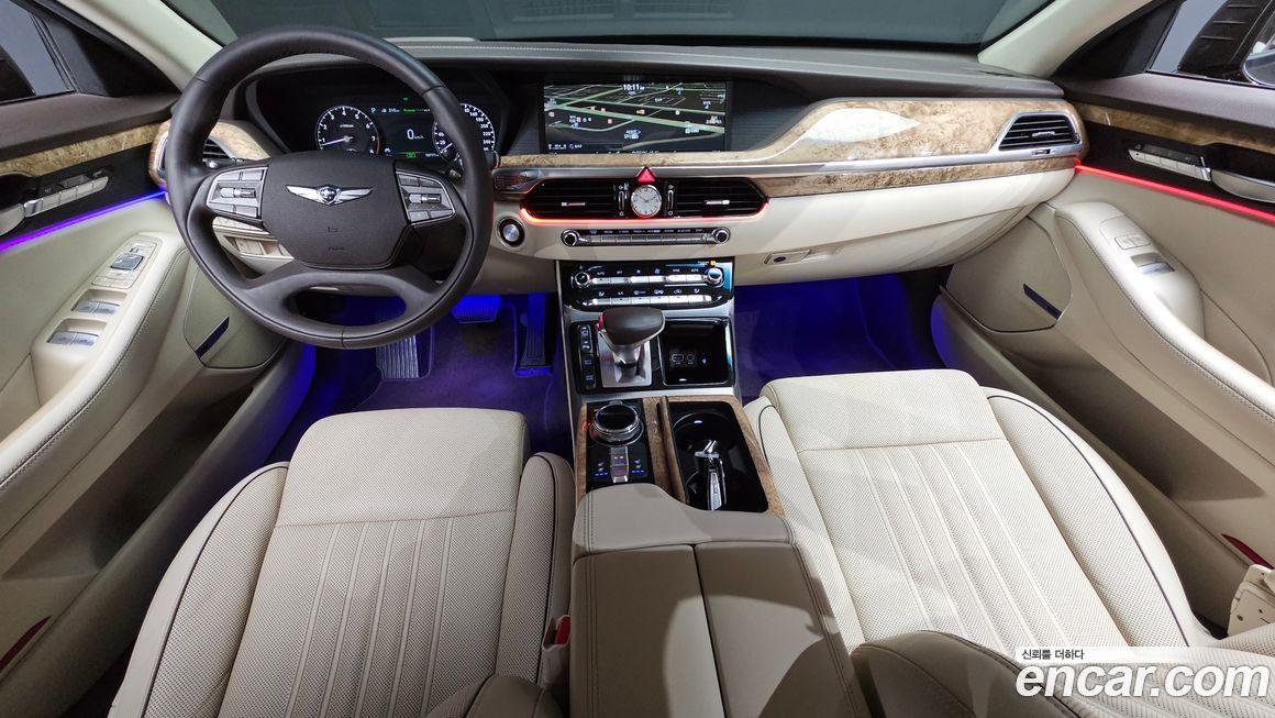 Genesis EQ900 2016