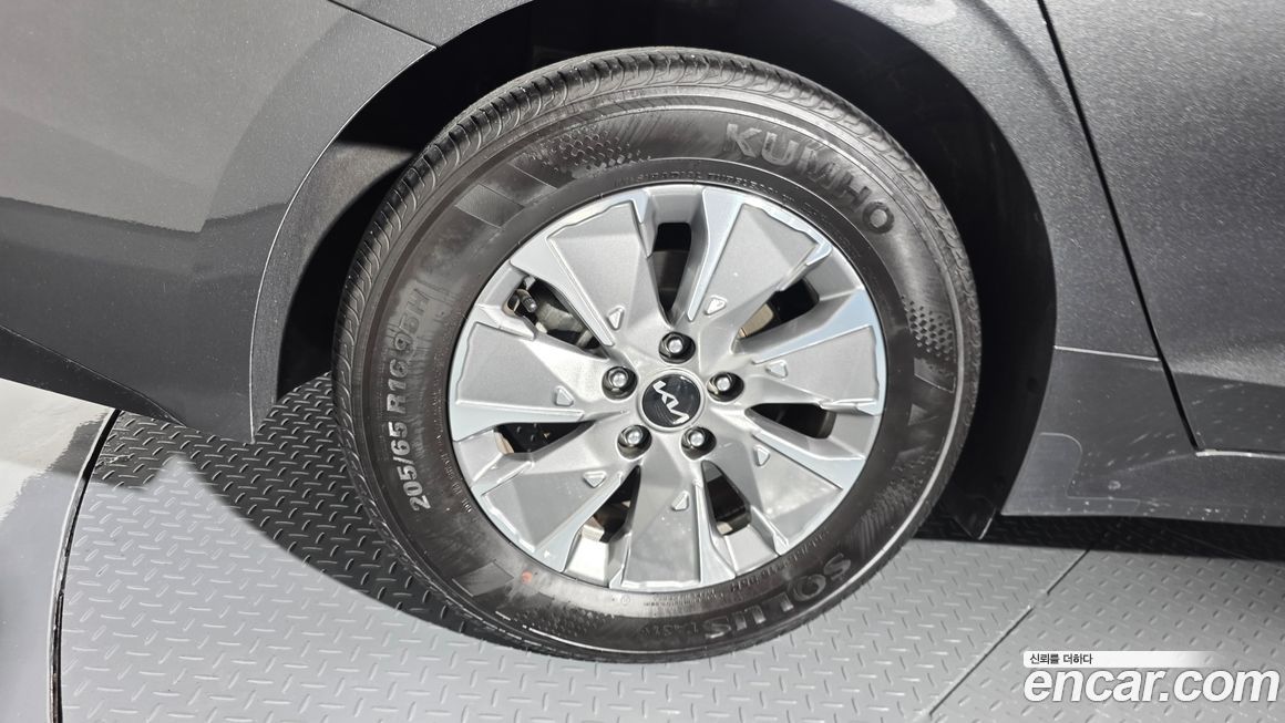 Kia K5 2024