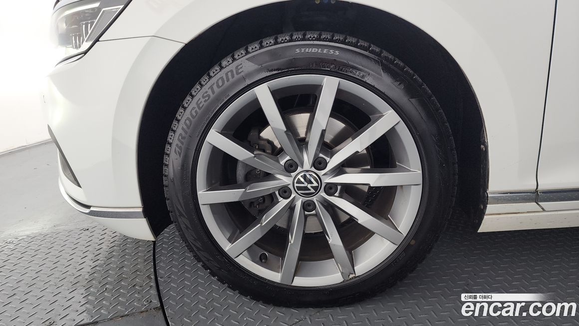 Volkswagen Passat 2022