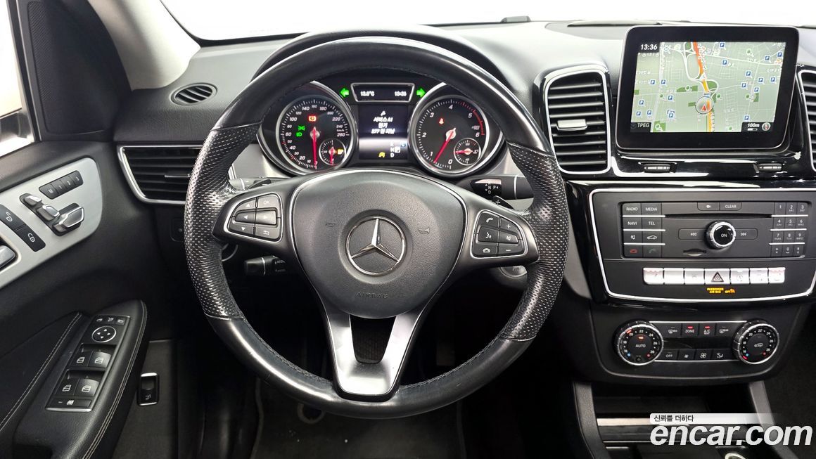 Mercedes-Benz GLE-Class 2018