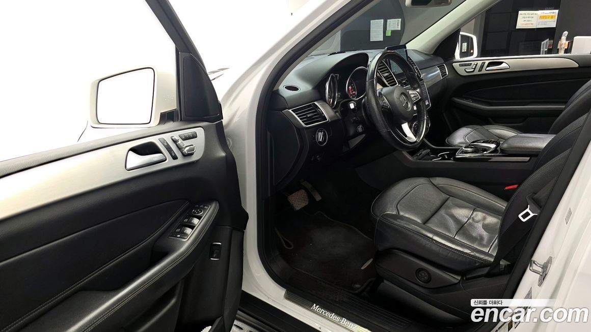 Mercedes-Benz GLE-Class 2018