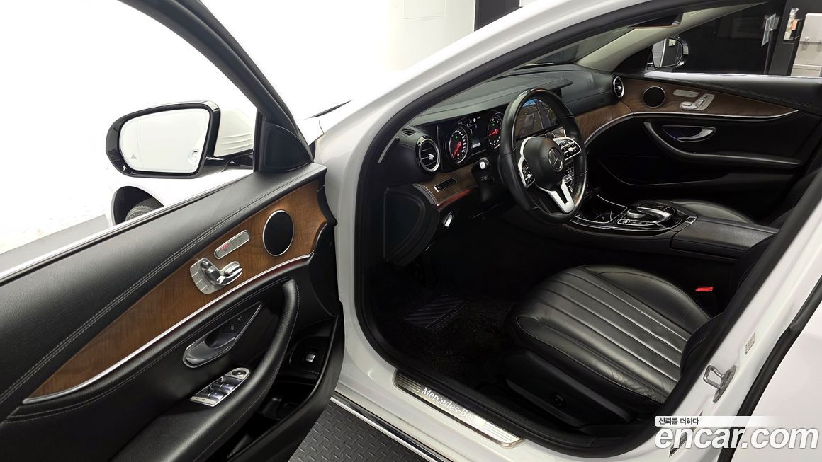 Mercedes-Benz E-Class 2019