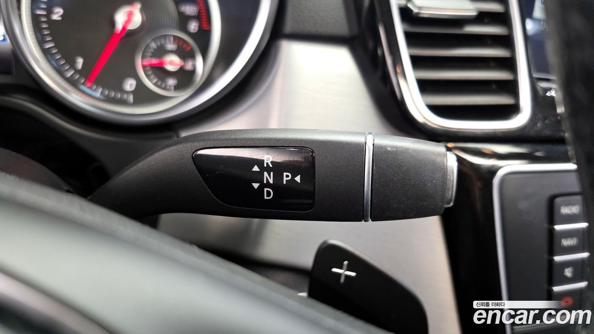 Mercedes-Benz GLE-Class 2018