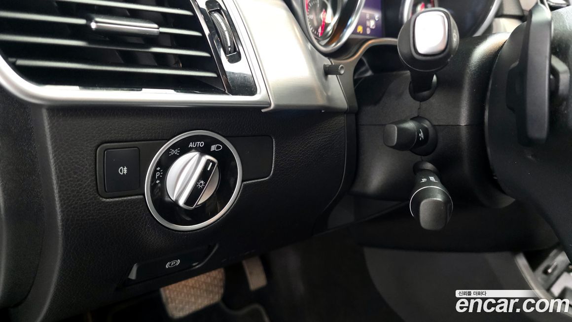 Mercedes-Benz GLE-Class 2018