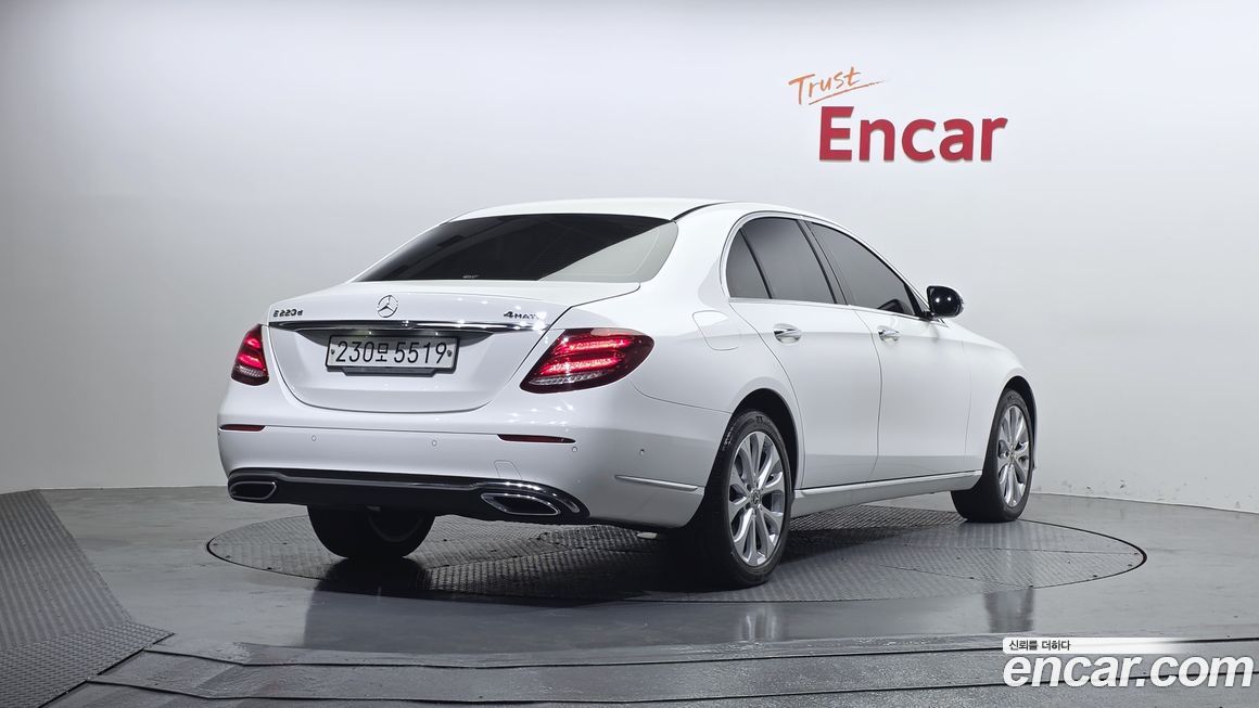 Mercedes-Benz E-Class 2019