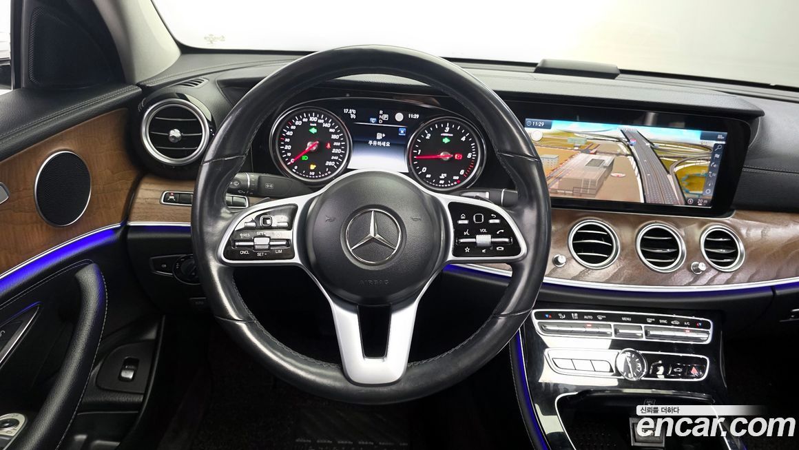 Mercedes-Benz E-Class 2019