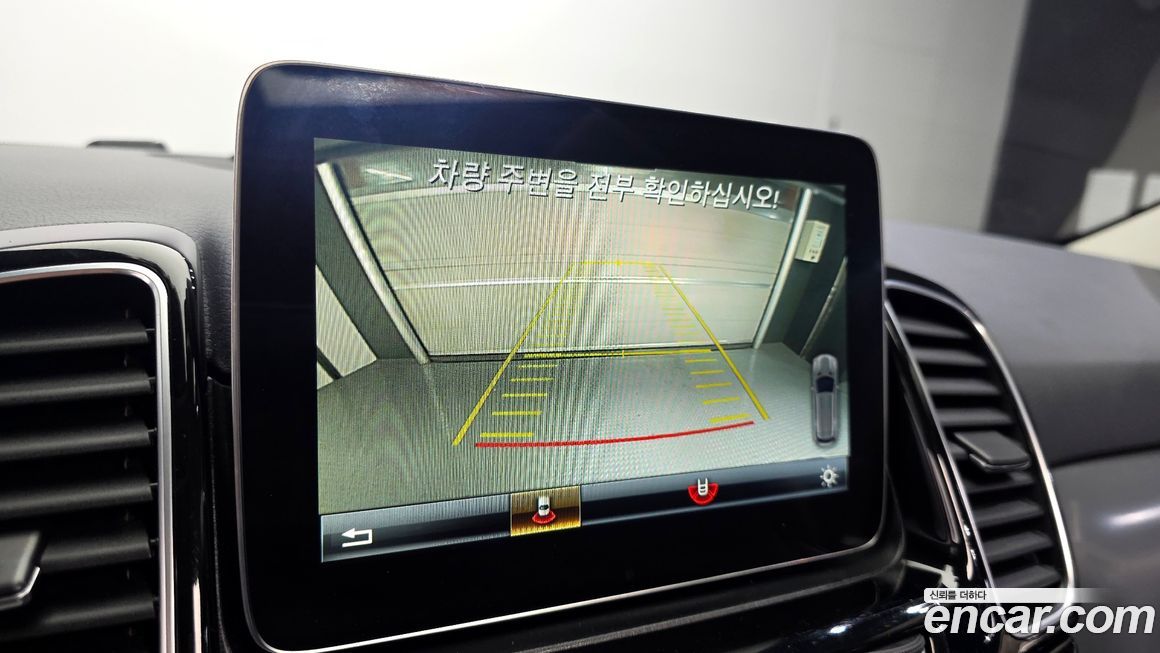 Mercedes-Benz GLE-Class 2018