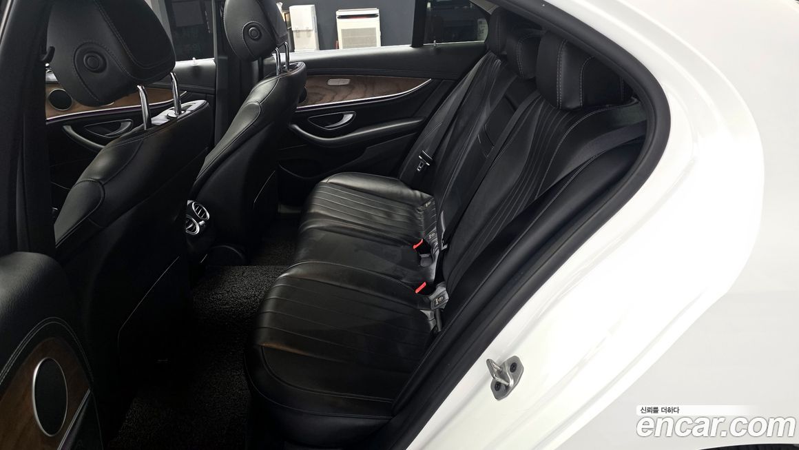 Mercedes-Benz E-Class 2019