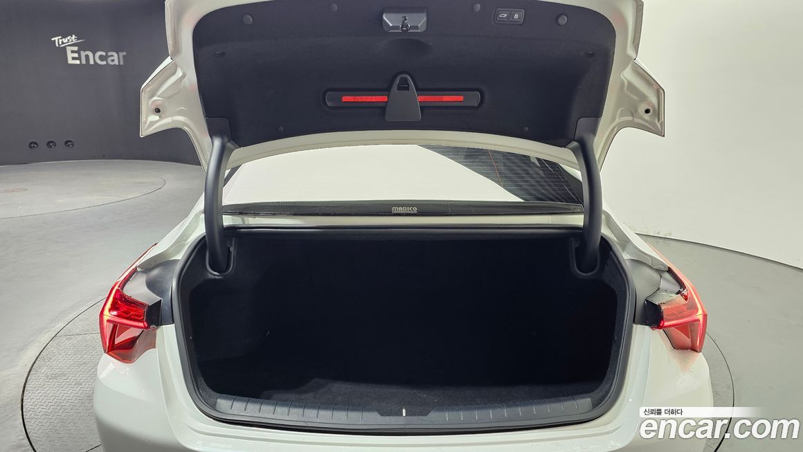 Kia K8 2023